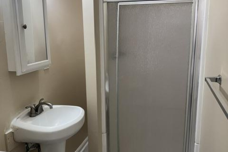 136 Magnolia, West Chester, Pennsylvania 19382, 2 Bedrooms Bedrooms, 0 ,1 BathroomBathrooms,Apartment,Student,Magnolia,0,1125