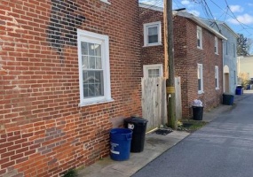 123 Hemlock Aly, West Chester, Pennsylvania 19382, 1 Bedroom Bedrooms, 0 ,1 BathroomBathrooms,Apartment,For Rent,Hemlock Aly,0,1172