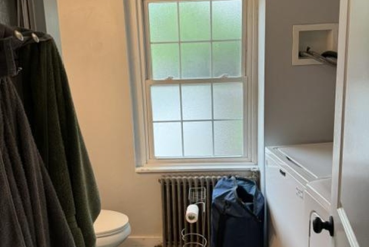 206 S Walnut, West Chester, Pennsylvania 19382, 4 Bedrooms Bedrooms, 0 ,1 BathroomBathrooms,Apartment,For Rent,S Walnut,0,1173