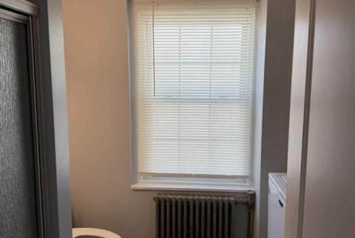 206 S Walnut, West Chester, Pennsylvania 19382, 4 Bedrooms Bedrooms, 0 ,1 BathroomBathrooms,Apartment,For Rent,S Walnut,0,1173